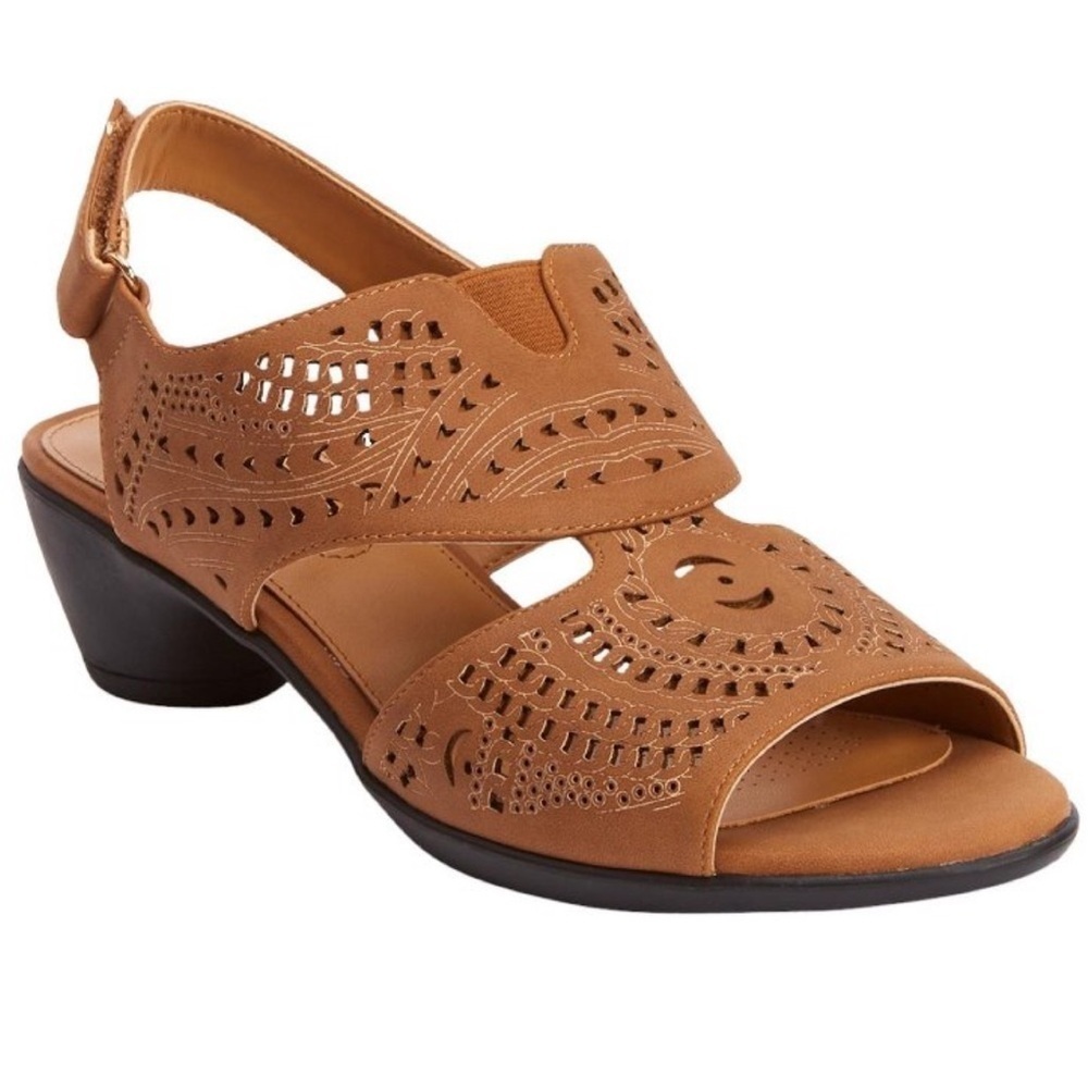 Comfortview Women's Wide Width The Etta Shootie - 7 1/2 WW, Cognac
